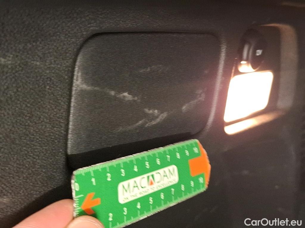  Opel   Grandland X Grandland X Elegance Business 1.5 130CV BVA8 E6d #11