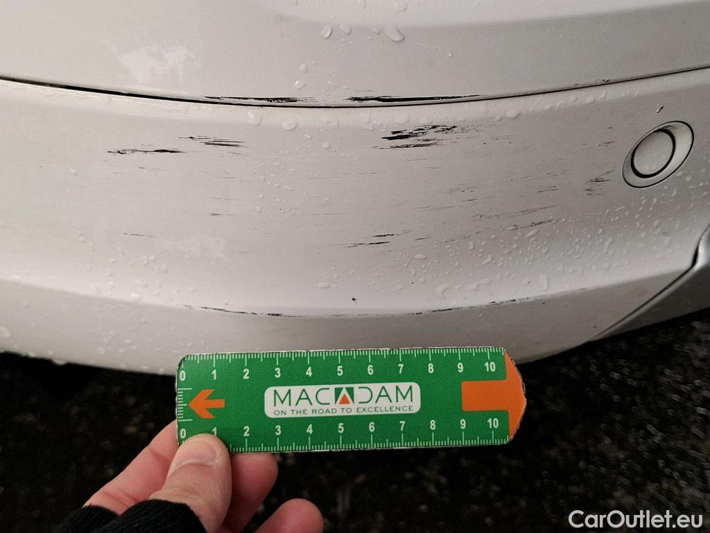  Opel   Grandland X Grandland X Elegance Business 1.5 130CV BVA8 E6d #2