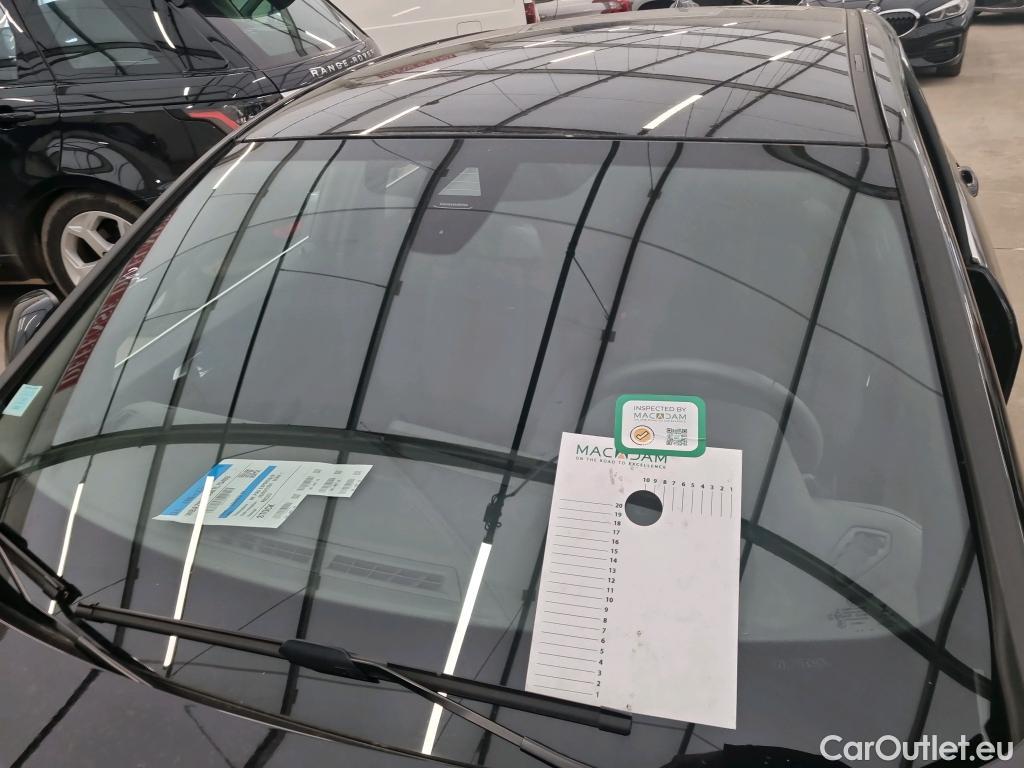  Bmw  Serie 1 BMW Série 1 / 2019 / 5P / Berline 116d DKG7 Business Design #14