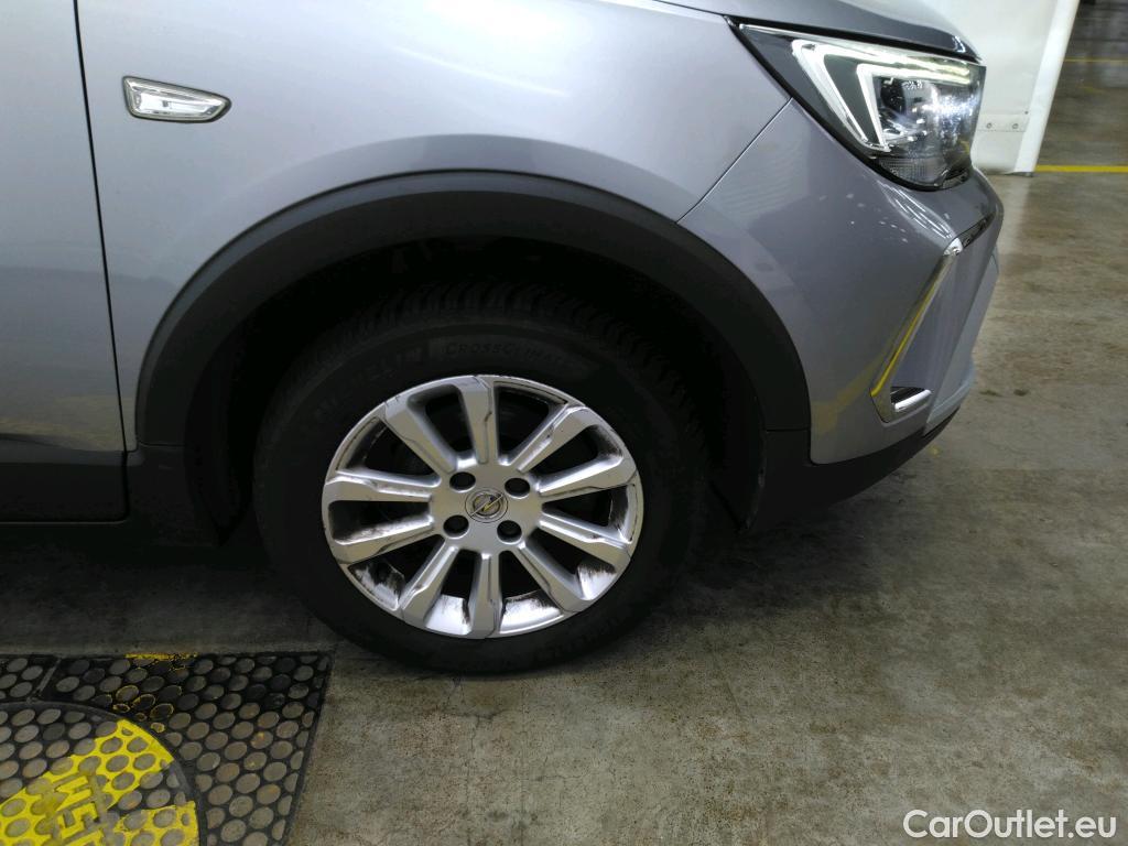  Opel  Crossland  X Elegance 1.2 Turbo 110CV BVM6 E6d #8
