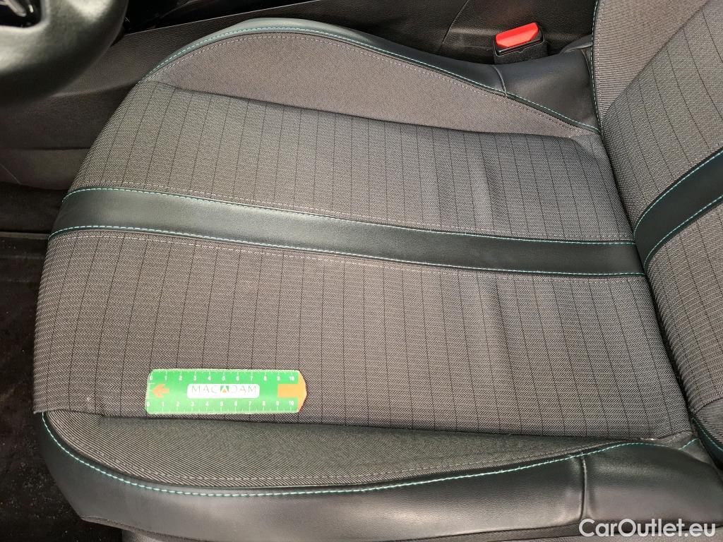  Peugeot  2008  Allure Business 1.2 PureTech 130CV BVM6 E6d #22