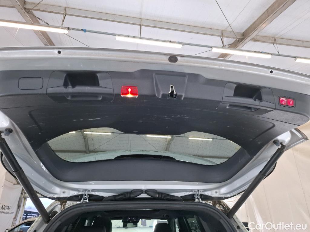  Mercedes  GLB MERCEDES-BENZ  / 2019 / 5P / SUV  200 d AMG Line #19