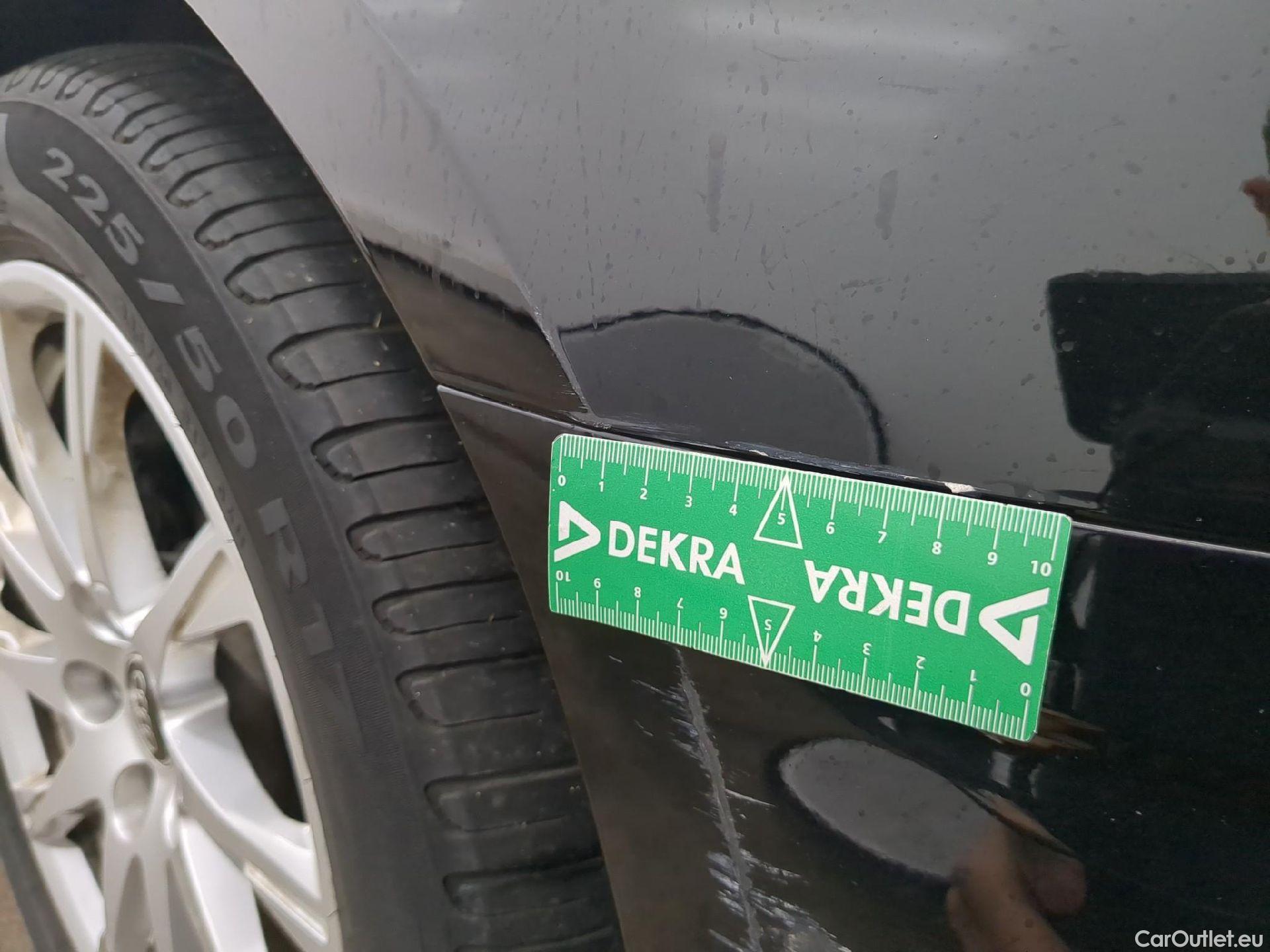  Audi  A4  Avant 30 TDI Business Line 2.0 TDI 135CV BVA7 E6d #5