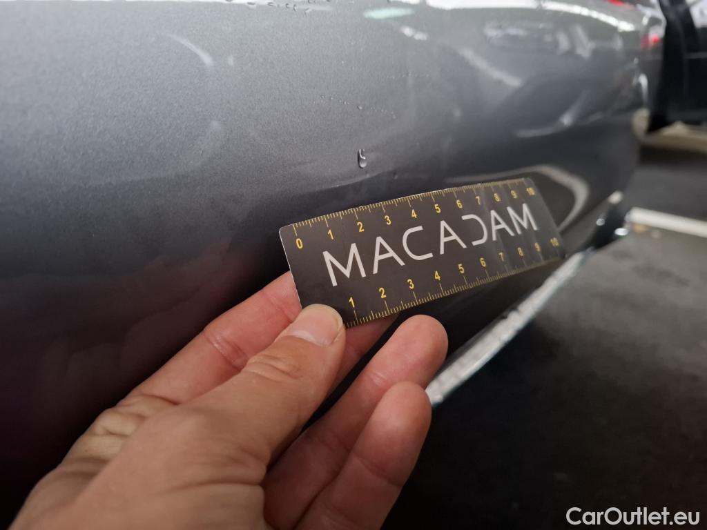  Mercedes  A-Klasse MERCEDES-BENZ Classe A Compact / 2018 / 5P / Berline A 180 Progressive Line #9