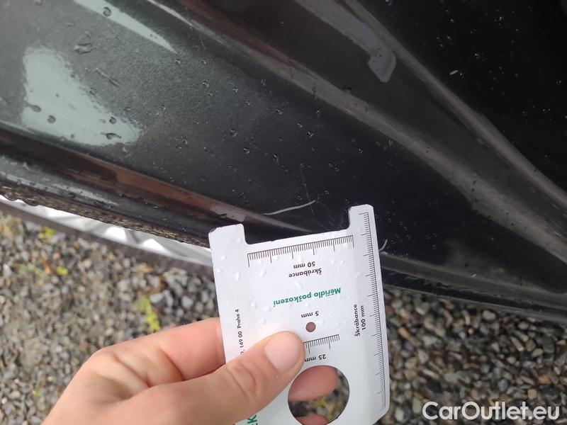  Ford  Focus   (CGE)(2018->) Foc.Kom.1.5EBl.120 Titanium #4