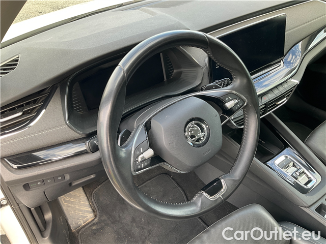  Skoda  Octavia Oct.Combi 2.0TDI 110 Style AT #2