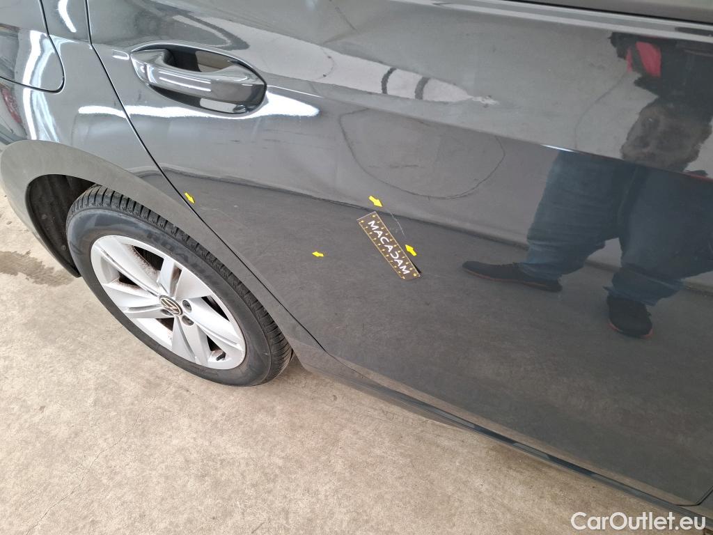  Volkswagen  Golf  VOLKSWAGEN / 2020 / 5P / Berline 1.5 eTSI OPF 150 DSG7 Life Busi #38