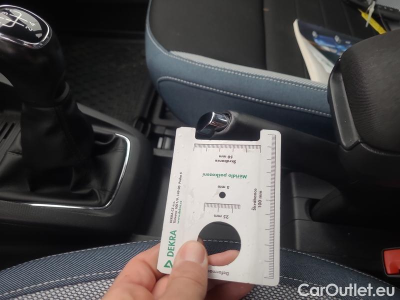  Skoda  Fabia  Combi (2015) Co 1.0TSI70 Style #9