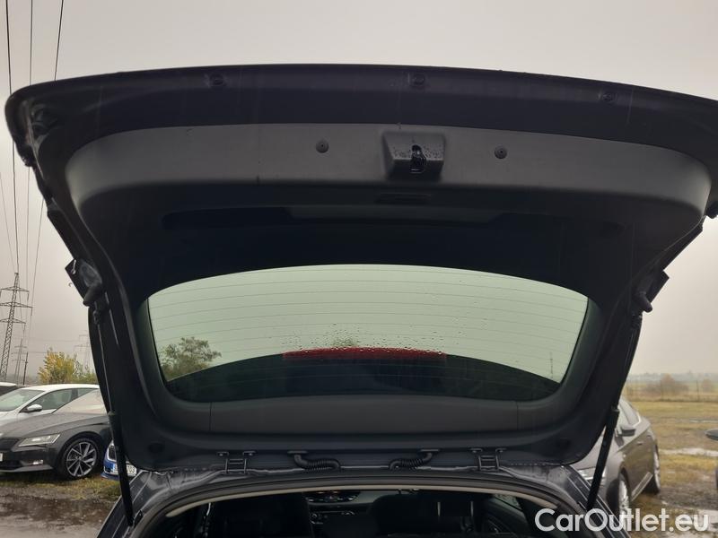  Hyundai  i30   cw (PD)(2017->)  kom.1.5i Family Smart 5d #13