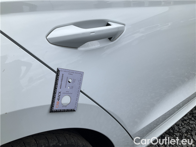  Skoda  Octavia Oct.Combi 2.0TDI 110 Style AT #14