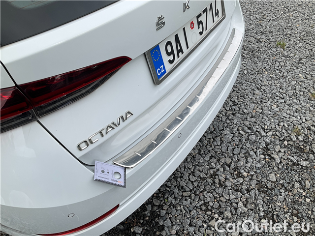  Skoda  Octavia Oct.Combi 2.0TDI 110 Style AT #20