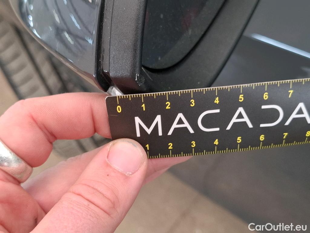  Volkswagen  Golf  VOLKSWAGEN / 2020 / 5P / Berline 1.5 eTSI OPF 150 DSG7 Life Busi #37