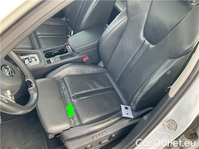  Skoda  Octavia Oct.Combi 2.0TDI 110 Style AT #1