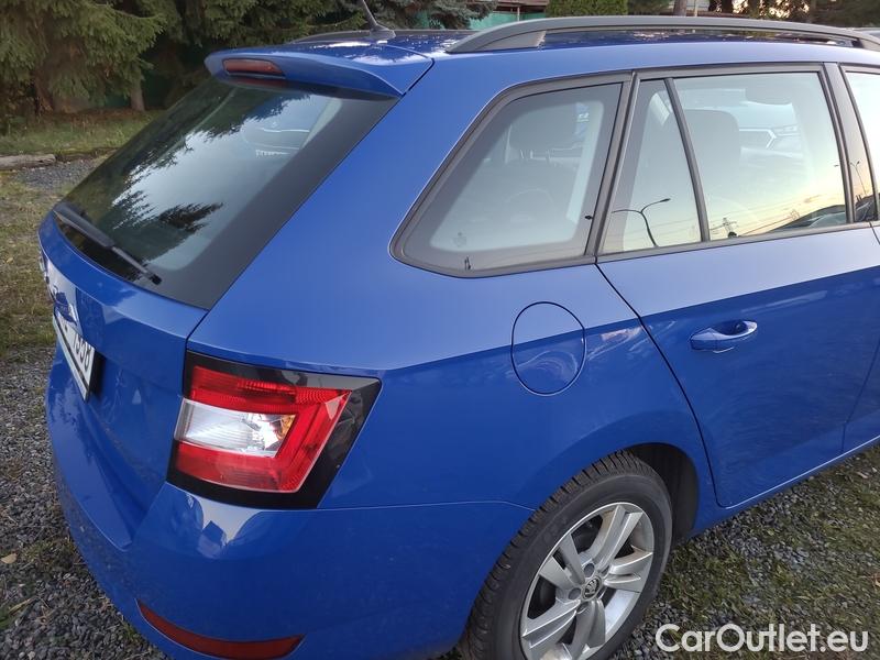  Skoda  Fabia  Combi (2015) Com.1.0TSI 70 Ambition 5d #19