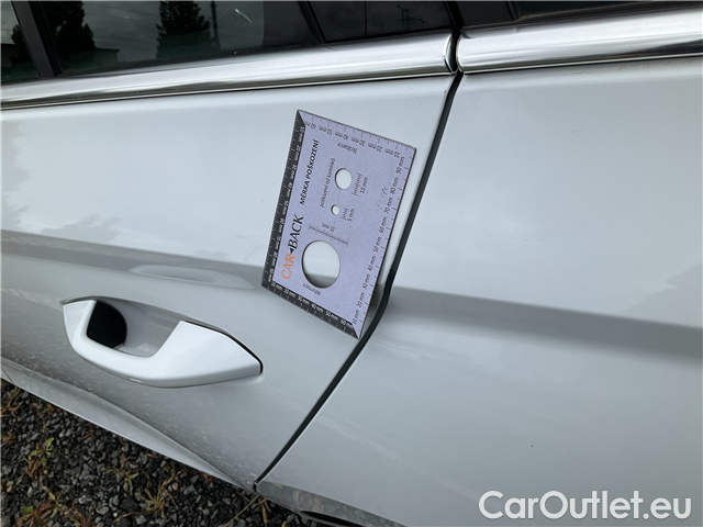  Skoda  Octavia Oct.Combi 2.0TDI 110 Style AT #31