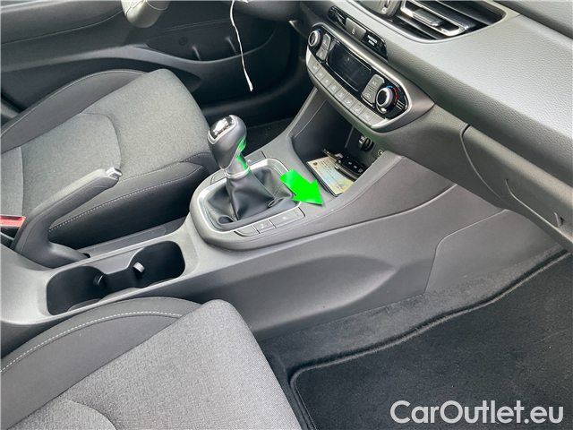  Hyundai  i30  kom.1.0TGDI 120 Smart #5