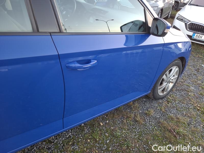  Skoda  Fabia  Combi (2015) Com.1.0TSI 70 Ambition 5d #22