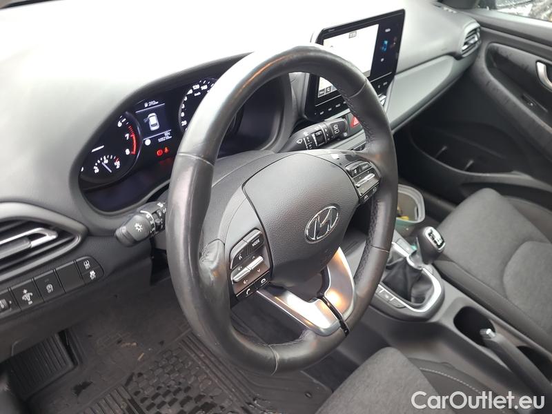  Hyundai  i30   cw (PD)(2017->)  kom.1.5i Family Smart 5d #8
