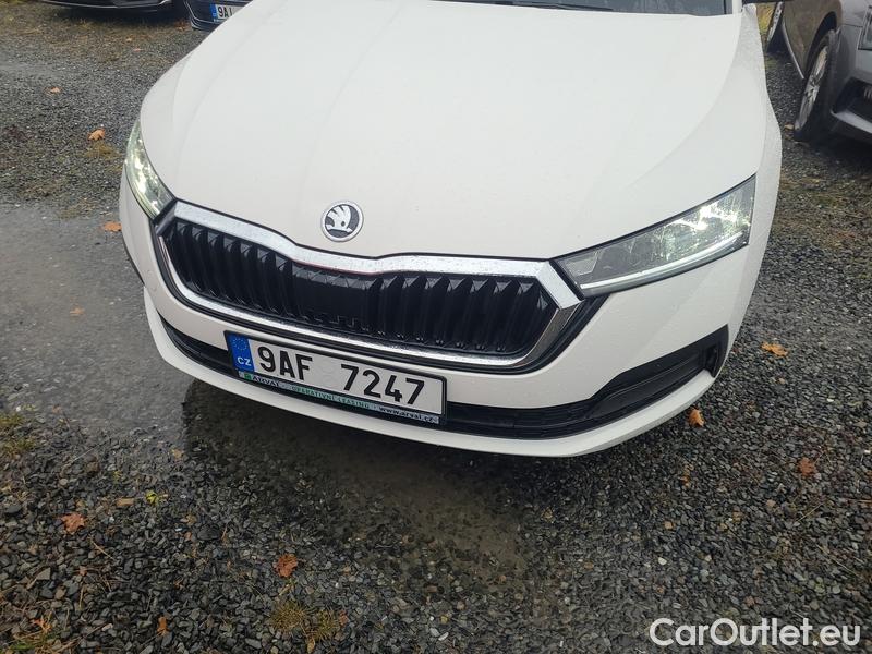  Skoda  Octavia  Combi (NX3)(2020) Oct.Com. 2.0TDI 85 Ambition AT #3