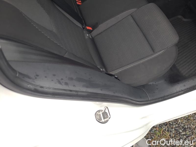  Skoda  Octavia  Combi (NX3)(2020) Oct.Com. 2.0TDI 85 Ambition AT #25