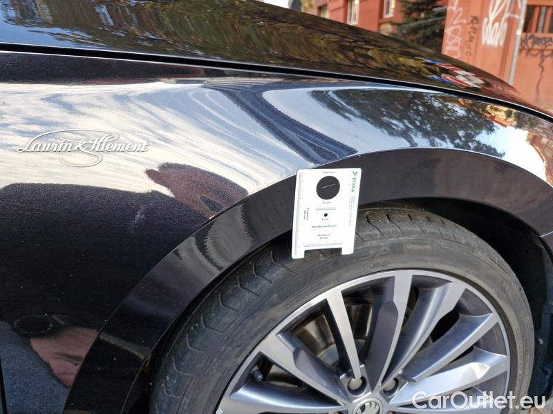  Skoda  Superb  Combi (3V5)(2015) Su.com.2.0TDI 147 4x4 L&K Aut #29