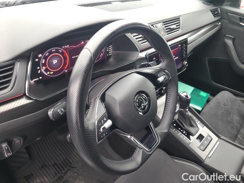  Skoda  Superb  (3V3)(2015) Supe.2.0TDI 147 SportLine Aut #9