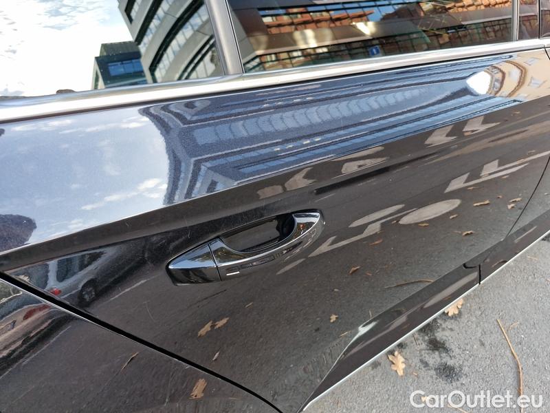  Skoda  Superb  Combi (3V5)(2015) Su.com.2.0TDI 147 4x4 L&K Aut #25