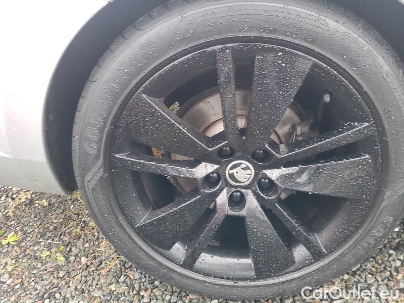  Skoda  Superb  (3V3)(2015) Supe.2.0TDI 147 SportLine Aut #16