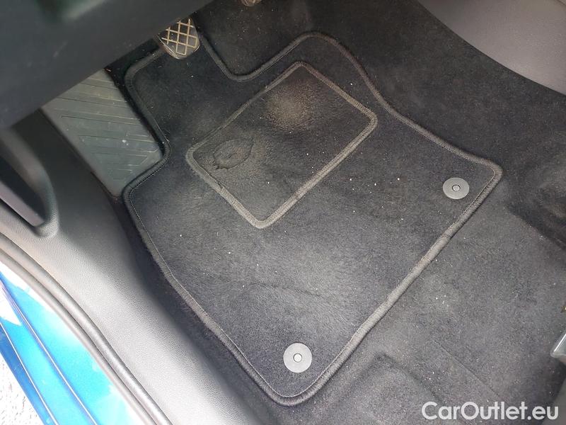  Skoda  Octavia  Combi (NX3)(2020)  Com TDI 110 Style #2