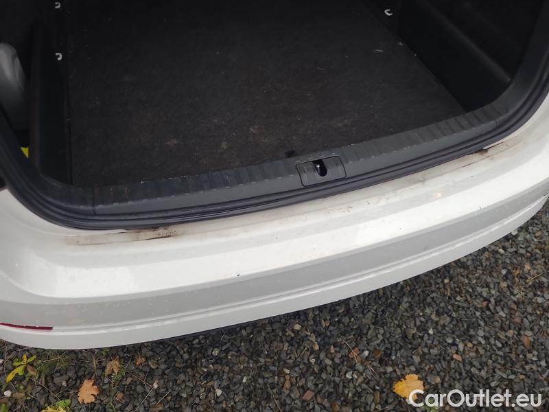  Skoda  Octavia  Combi (NX3)(2020) Oct.Com. 2.0TDI 85 Ambition AT #18