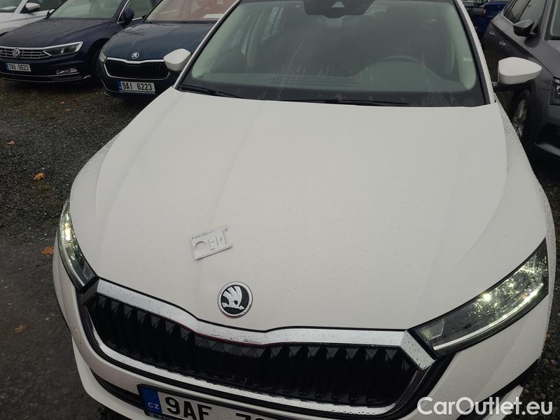  Skoda  Octavia  Combi (NX3)(2020) Oct.Com. 2.0TDI 85 Ambition AT #1