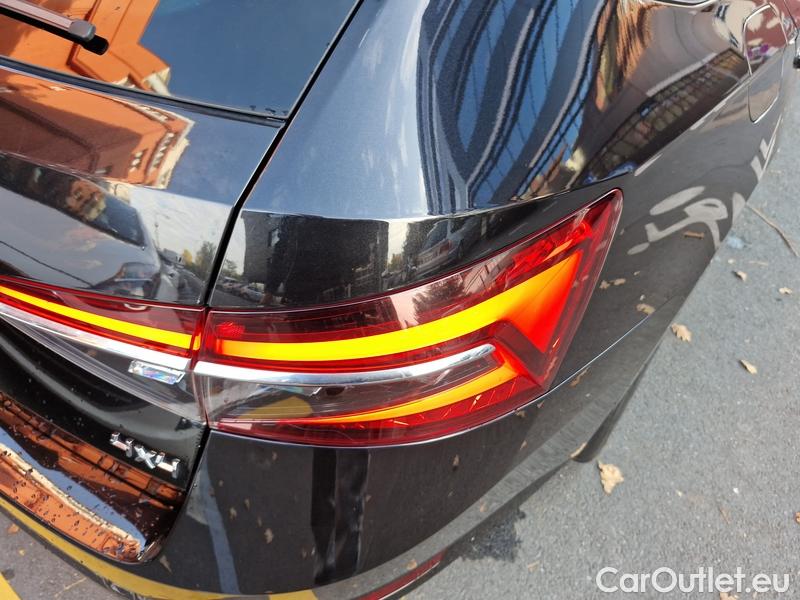  Skoda  Superb  Combi (3V5)(2015) Su.com.2.0TDI 147 4x4 L&K Aut #32