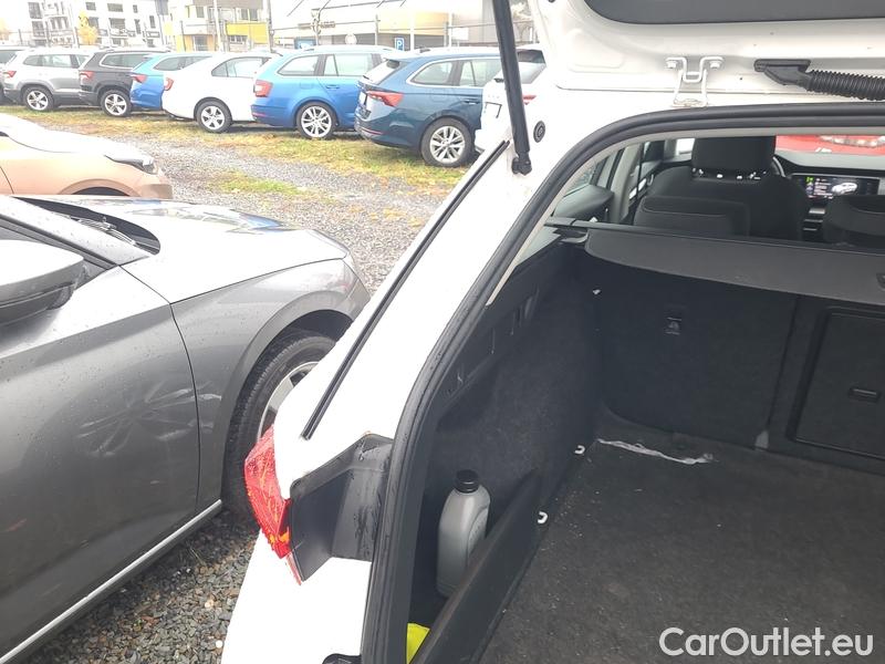  Skoda  Octavia  Combi (NX3)(2020) Oct.Com. 2.0TDI 85 Ambition AT #19