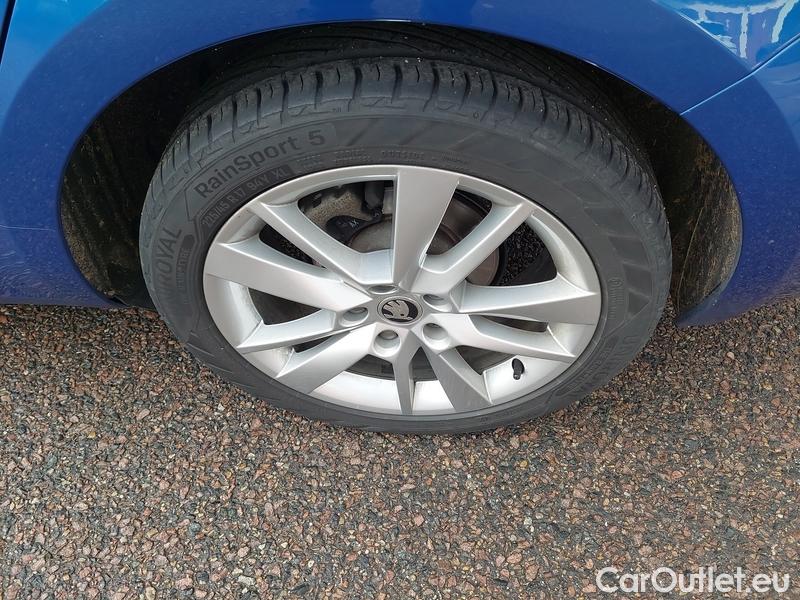  Skoda  Octavia  Combi (NX3)(2020)  Com TDI 110 Style #5