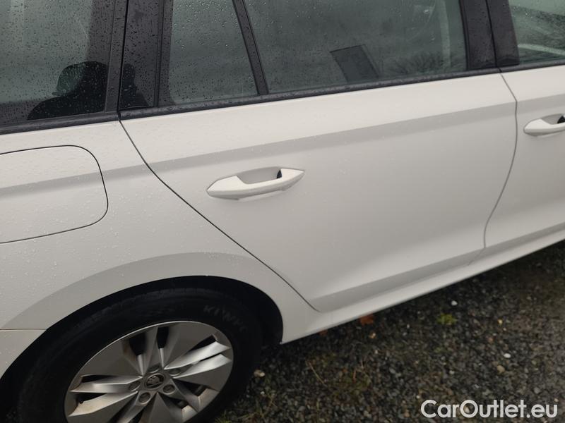  Skoda  Octavia  Combi (NX3)(2020) Oct.Com. 2.0TDI 85 Ambition AT #23