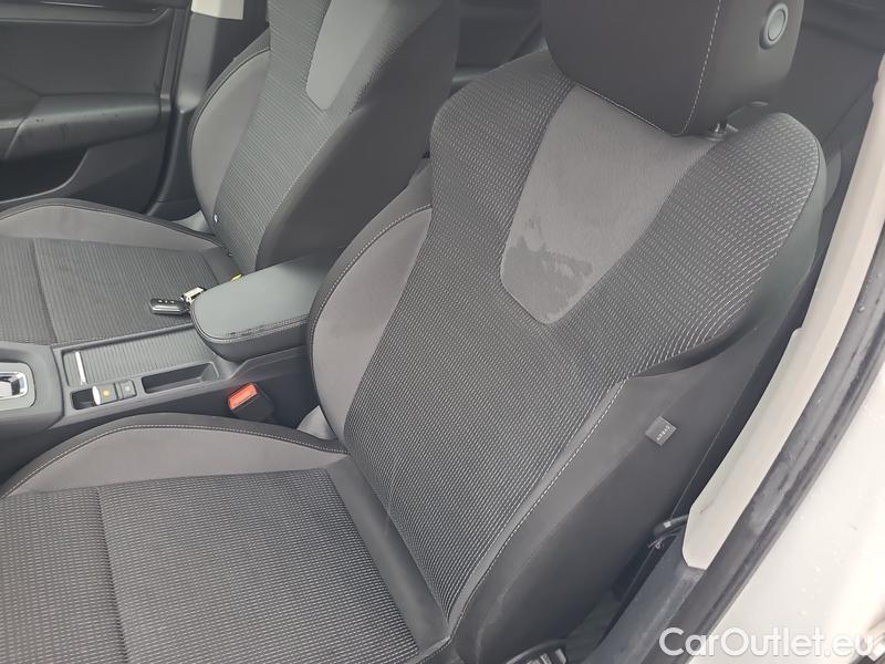  Skoda  Octavia  Combi (NX3)(2020) Oct.Com. 2.0TDI 85 Ambition AT #9