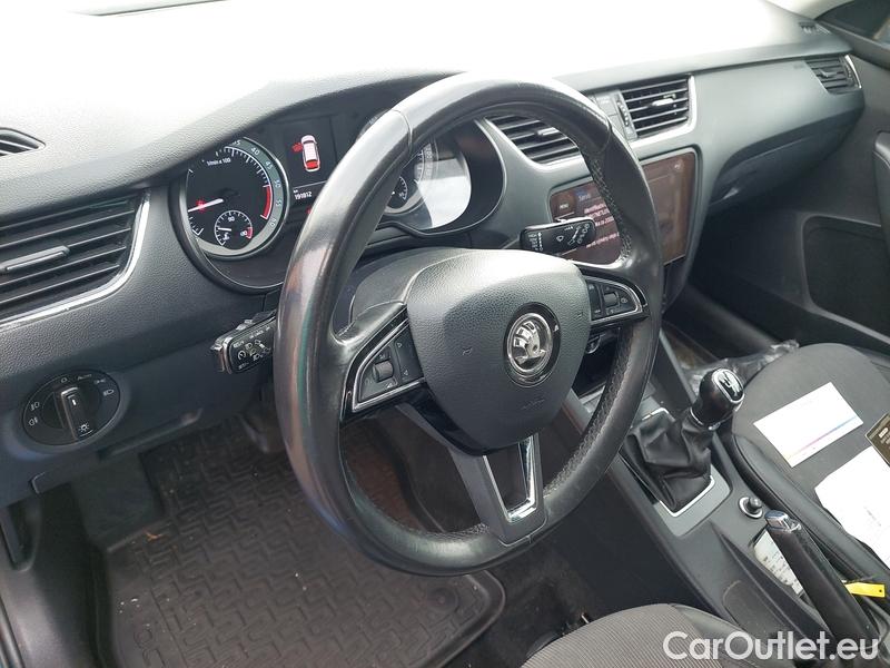  Skoda  Octavia  Combi (NX3)(2020)  Com TDI 110 Style #20