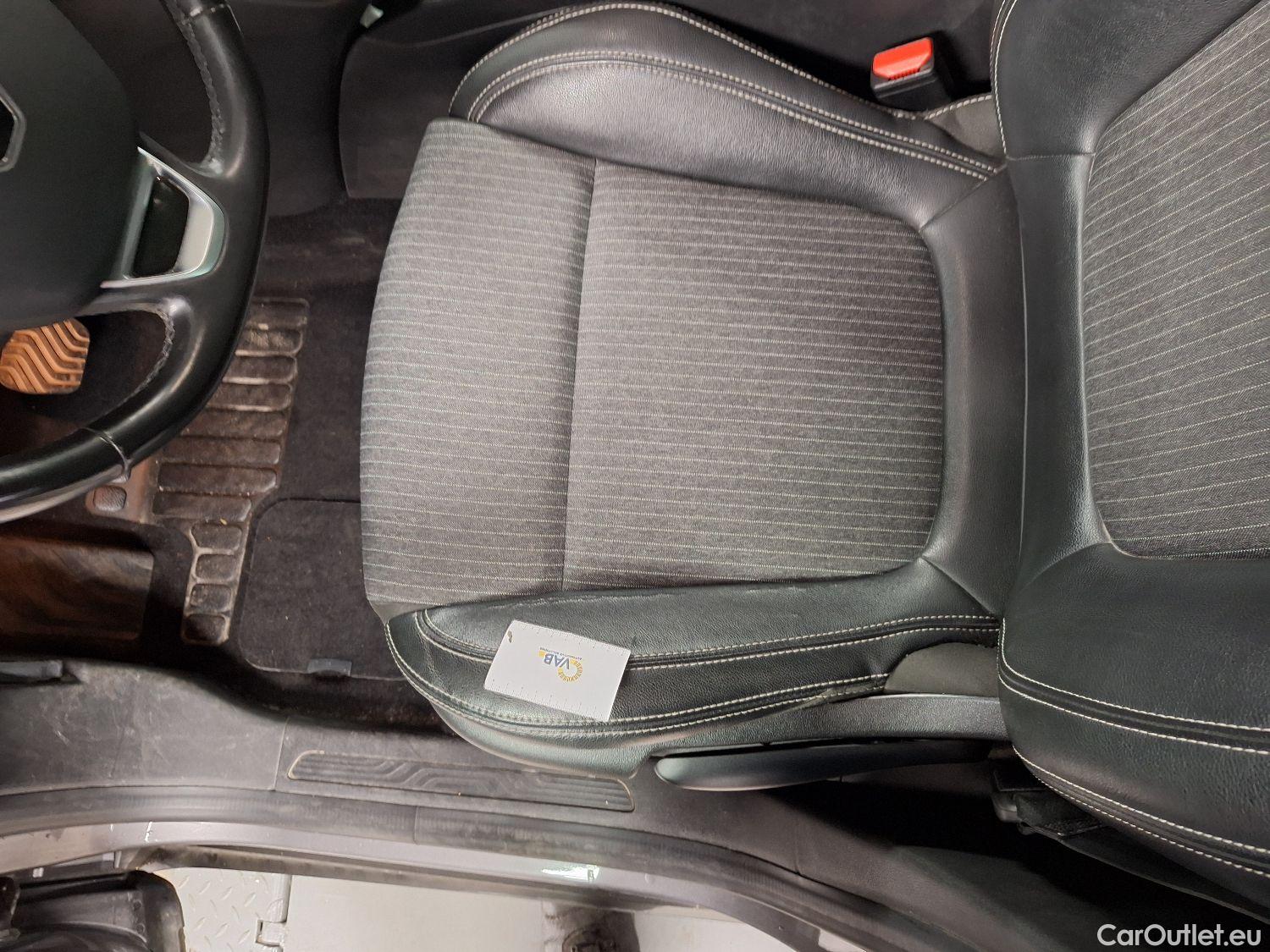  Renault  Scenic Renault, Scénic '16, Renault Scénic TCe 140 EDC Intens 5d #1