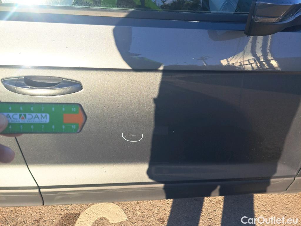  Volkswagen  T-ROC VOLKSWAGEN  / 2017 / 5P / todoterreno Advance 2.0 TDI 110kW (150CV) DSG (AC2) #12