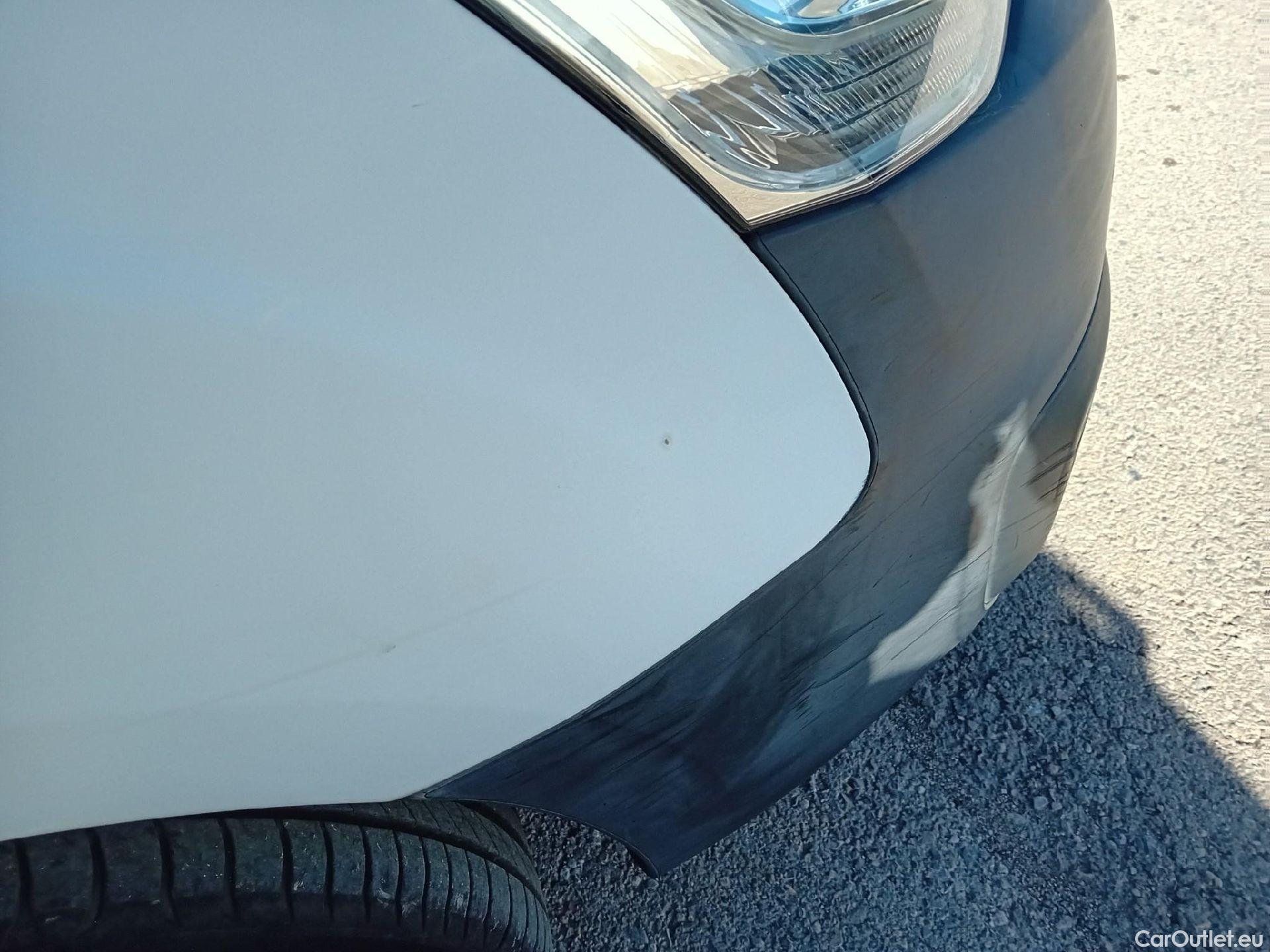  Citroen  Berlingo CITROEN  / 2015 / 3P / furgón derivado de turismo BlueHDi 74KW (100CV) #33