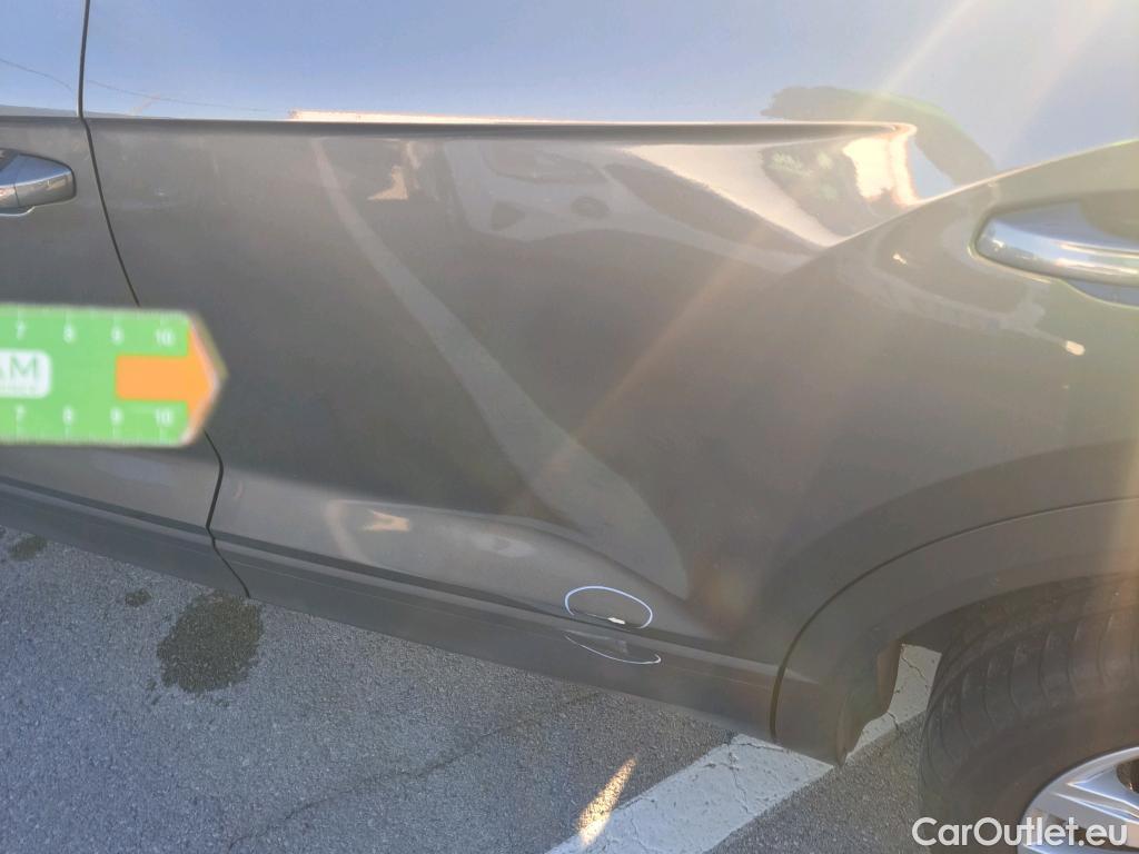  Volkswagen  T-ROC VOLKSWAGEN  / 2017 / 5P / todoterreno Advance 2.0 TDI 110kW (150CV) DSG (AC2) #16