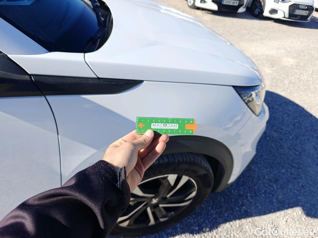  Peugeot  2008 PEUGEOT  / 2019 / 5P / todoterreno Allure BlueHDI 81kW (110CV) #57