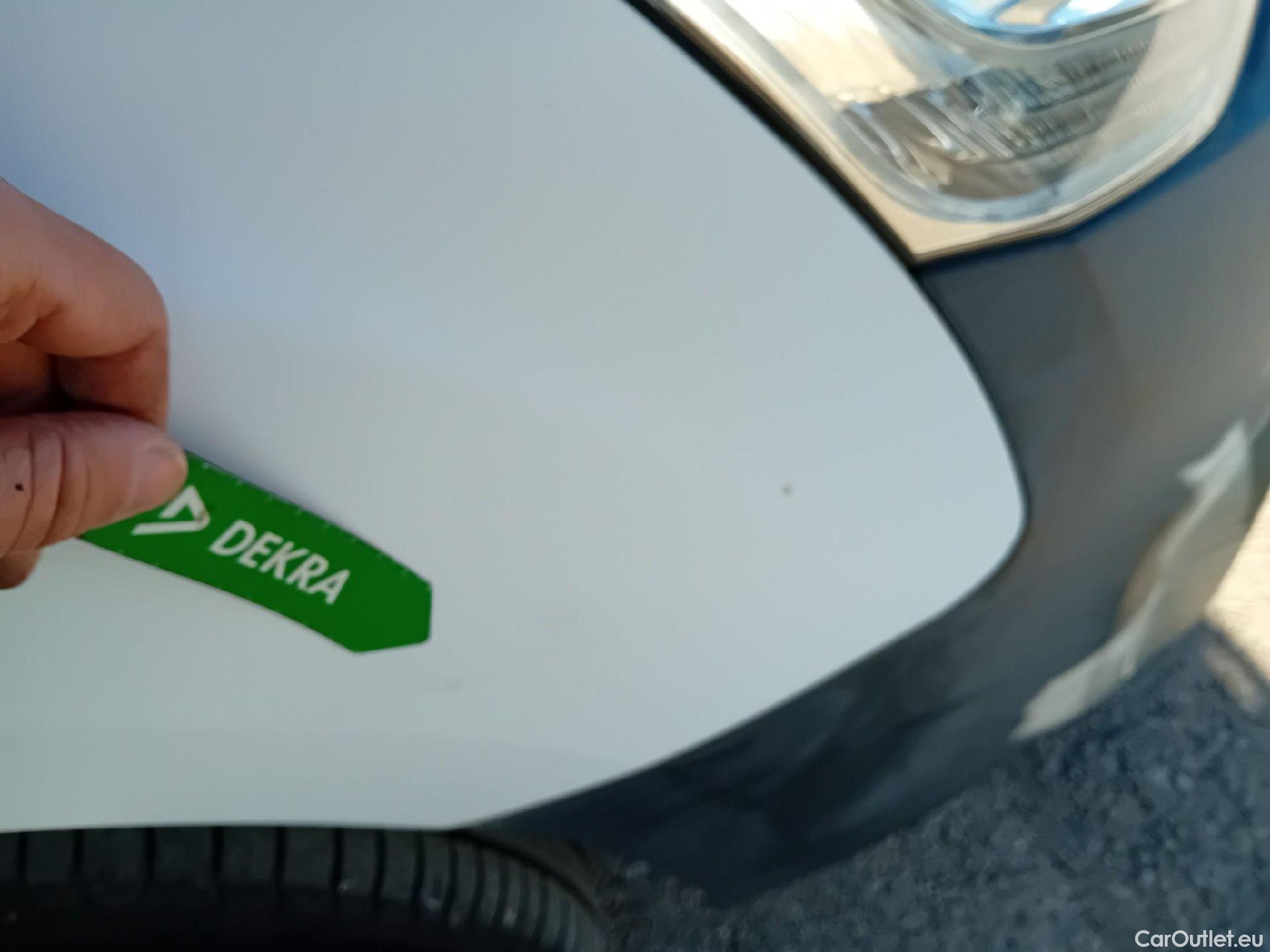  Citroen  Berlingo CITROEN  / 2015 / 3P / furgón derivado de turismo BlueHDi 74KW (100CV) #34