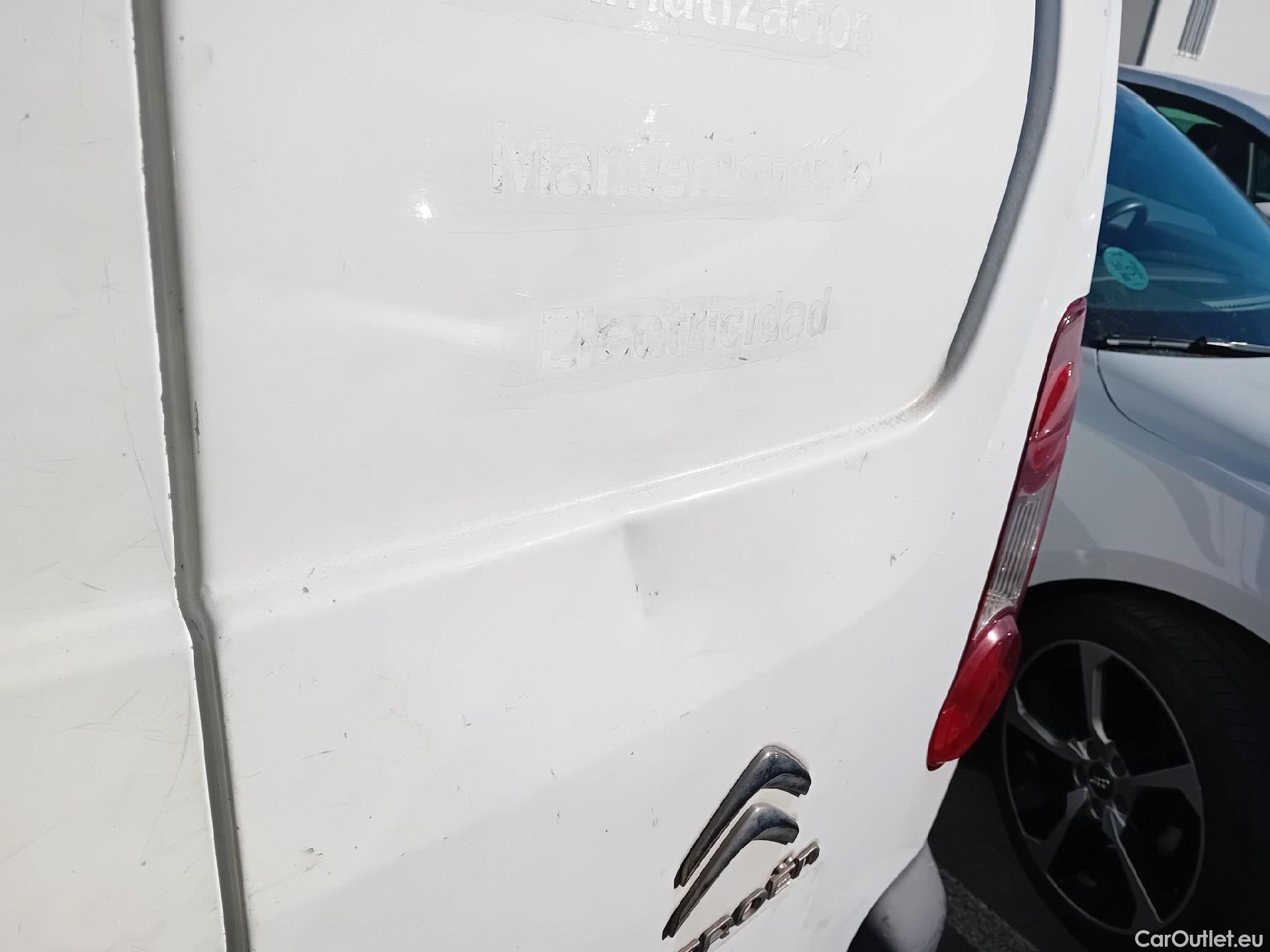  Citroen  Berlingo CITROEN  / 2015 / 3P / furgón derivado de turismo BlueHDi 74KW (100CV) #20