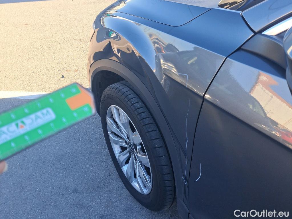  Volkswagen  T-ROC VOLKSWAGEN  / 2017 / 5P / todoterreno Advance 2.0 TDI 110kW (150CV) DSG (AC2) #1