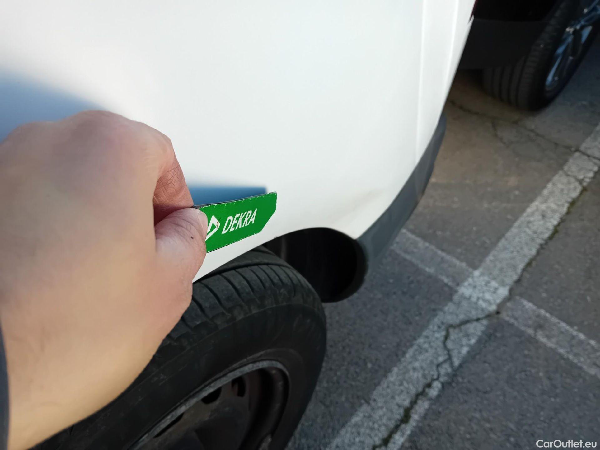  Citroen  Berlingo CITROEN  / 2015 / 3P / furgón derivado de turismo BlueHDi 74KW (100CV) #12