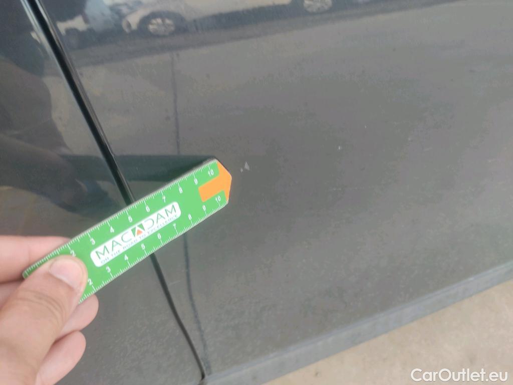  KIA  XCeed KIA  1.6 GDi PHEV 104kW (141CV) eDrive (AC) #7