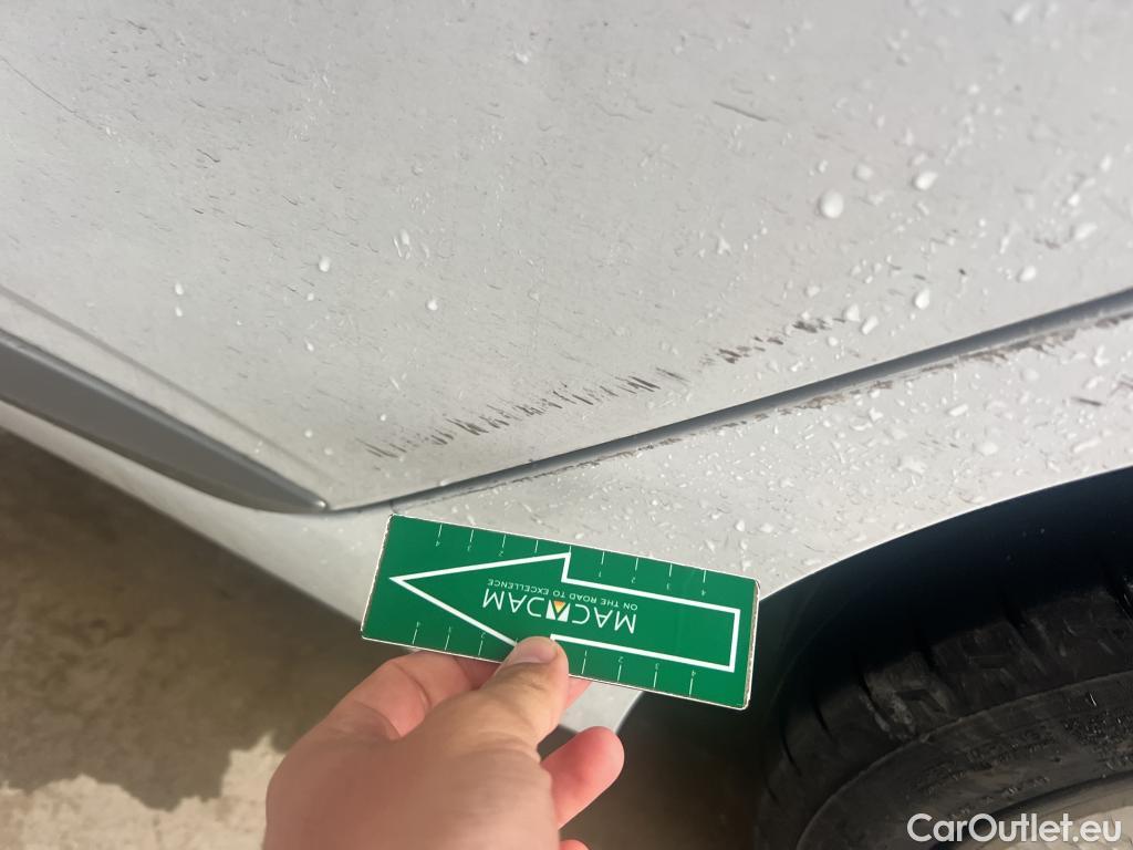  Hyundai   Ioniq HYUNDAI / 2019 / 5P / berlina con portón 1.6 GDI HEV Tecno DCT #14