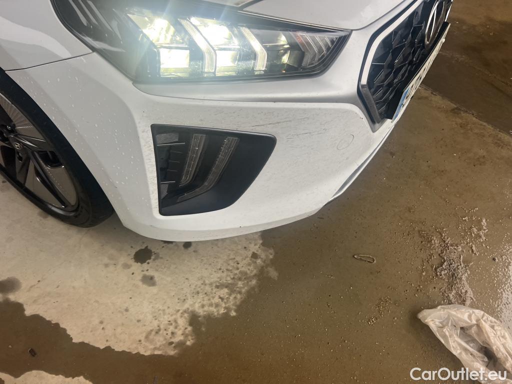  Hyundai   Ioniq HYUNDAI / 2019 / 5P / berlina con portón 1.6 GDI HEV Tecno DCT #25