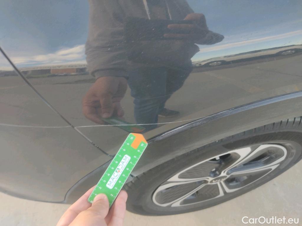  KIA  XCeed KIA  1.6 GDi PHEV 104kW (141CV) eDrive (AC) #18